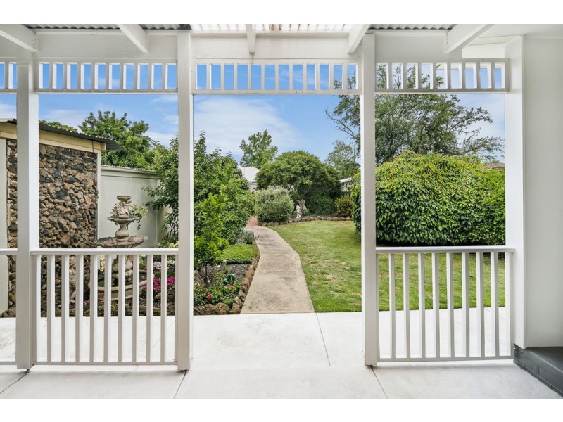 3 Shirley Street, Wendouree VIC 3355