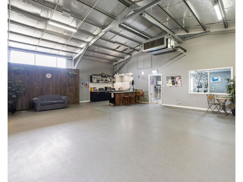 618 Kline Street, Canadian VIC 3350