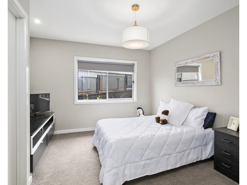 618 Kline Street, Canadian VIC 3350