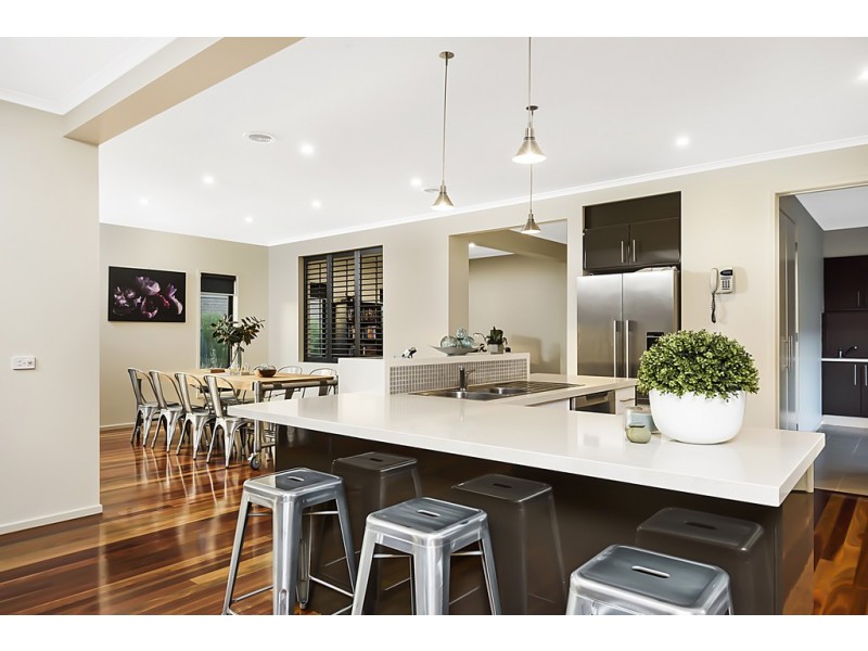 46 Waterford Drive, Miners Rest VIC 3352