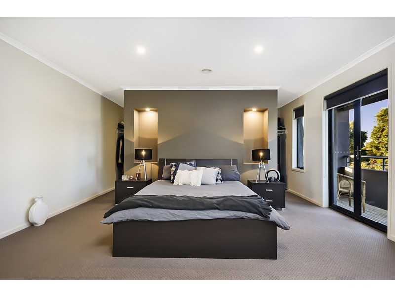 46 Waterford Drive, Miners Rest VIC 3352