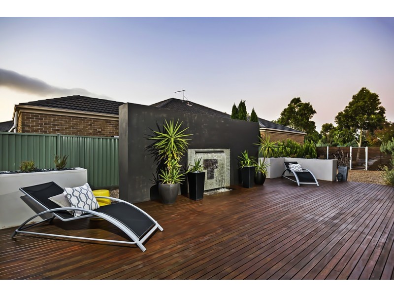 46 Waterford Drive, Miners Rest VIC 3352