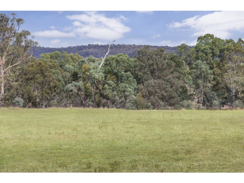 Lot 1 Sunraysia Highway, Redbank VIC 3477