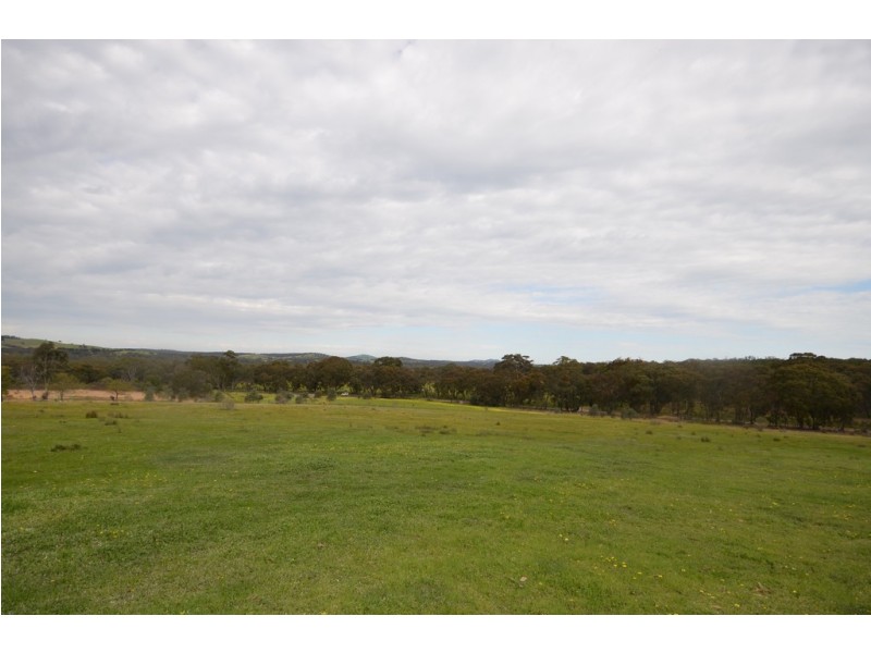 CA 8 and 9 Rifle Range Road, Lexton VIC 3352
