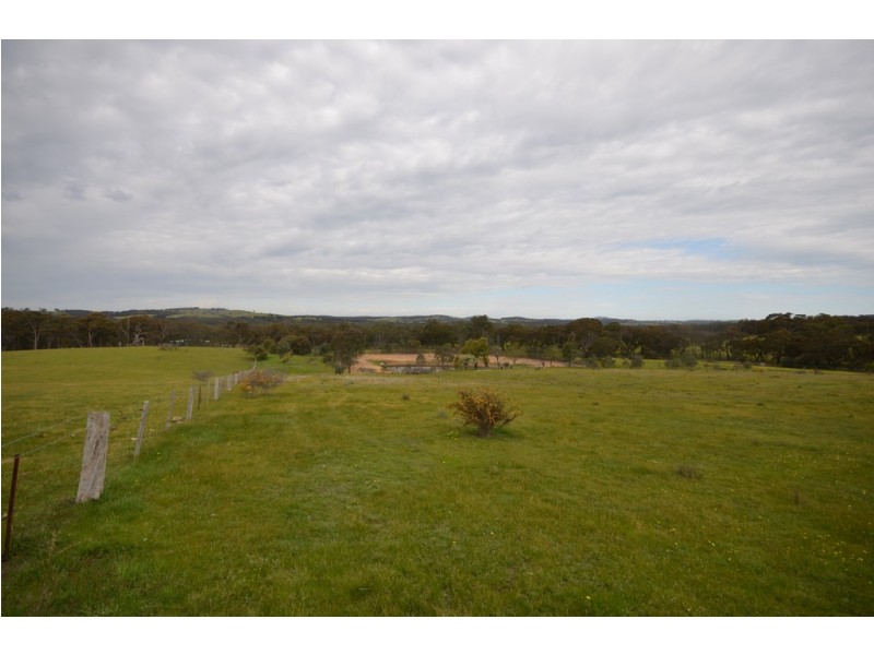 CA 8 and 9 Rifle Range Road, Lexton VIC 3352