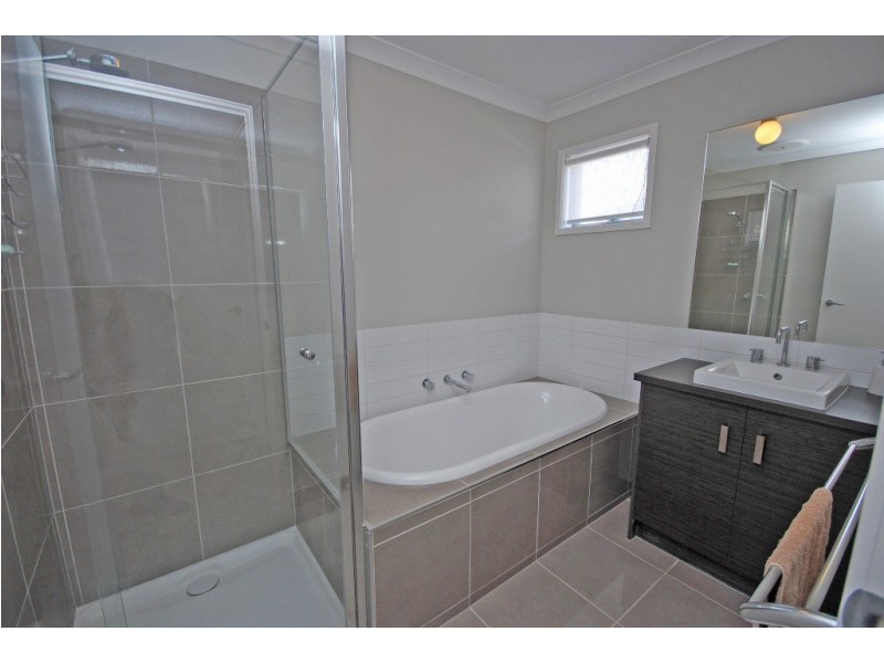 26 Normlyttle Parade, Miners Rest VIC 3352