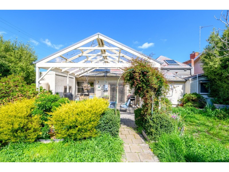 204 Seymour Street, Soldiers Hill VIC 3350