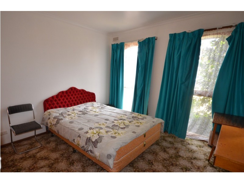 21 South Street, Beaufort VIC 3373