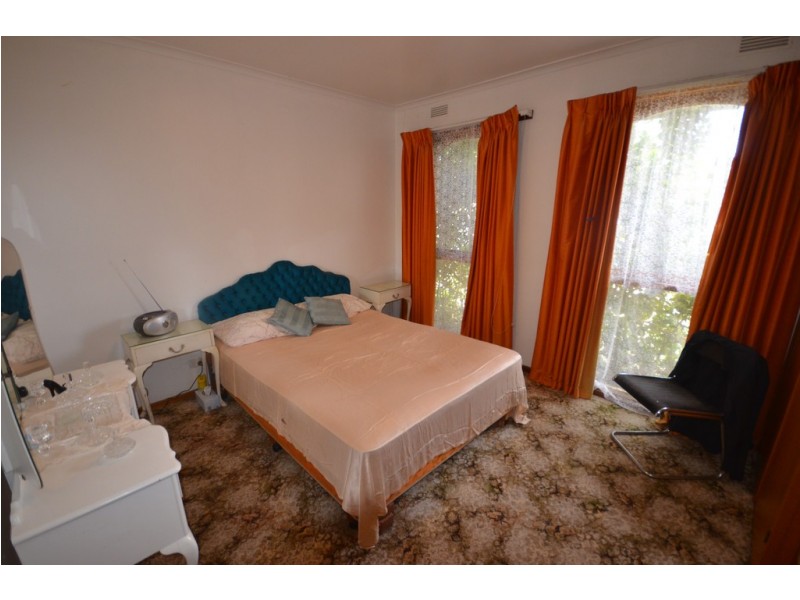 21 South Street, Beaufort VIC 3373