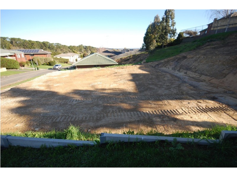 4 Highview Court, Black Hill VIC 3350