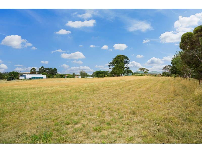 17 Smith Street, Daylesford VIC 3460