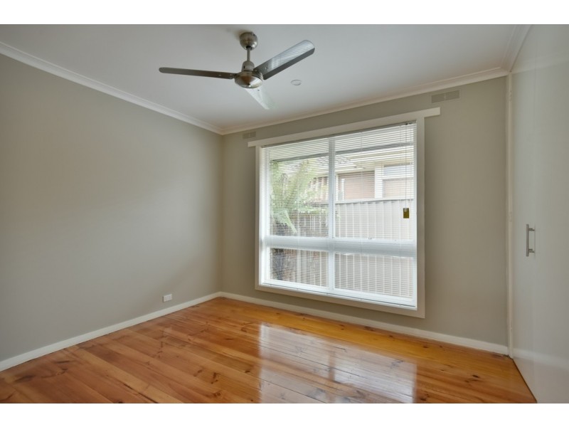 4 Maxlyn Avenue, Ballarat East VIC 3350