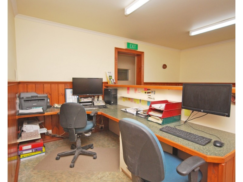 40 Water Street, Brown Hill VIC 3350