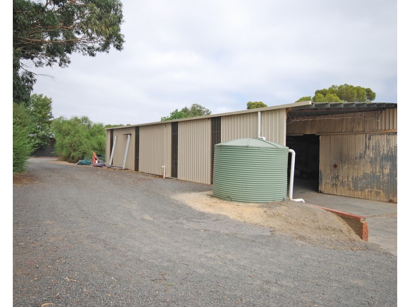 40 Water Street, Brown Hill VIC 3350