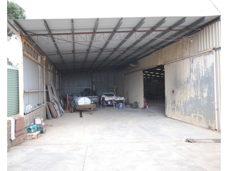 40 Water Street, Brown Hill VIC 3350