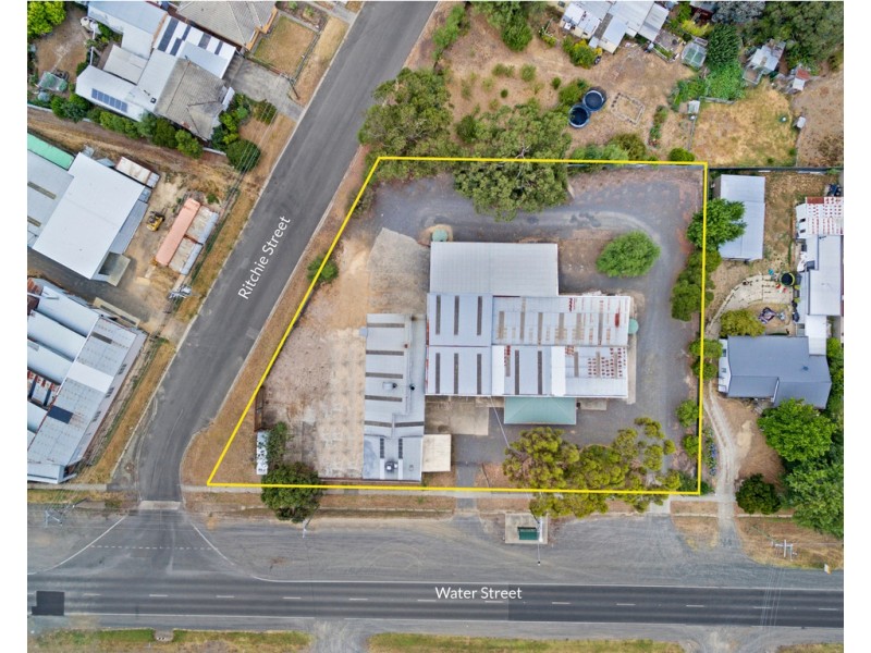 40 Water Street, Brown Hill VIC 3350