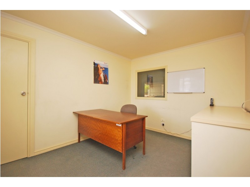 40 Water St, Brown Hill VIC 3350