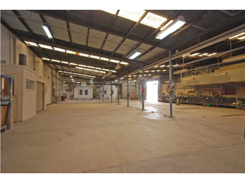 40 Water St, Brown Hill VIC 3350