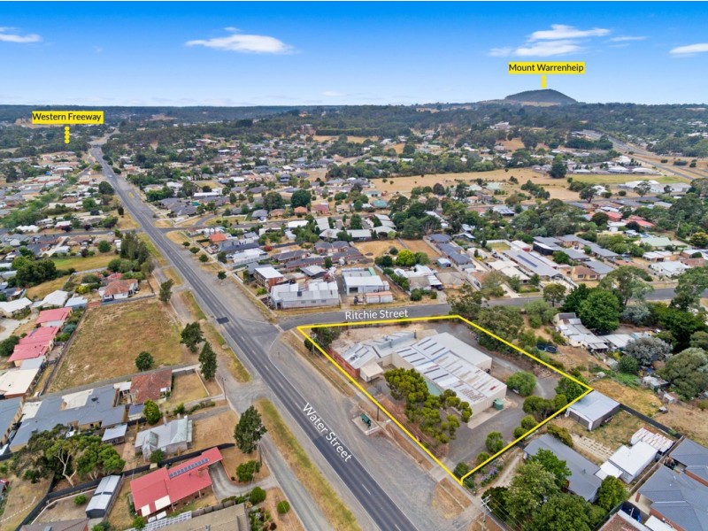 40 Water St, Brown Hill VIC 3350