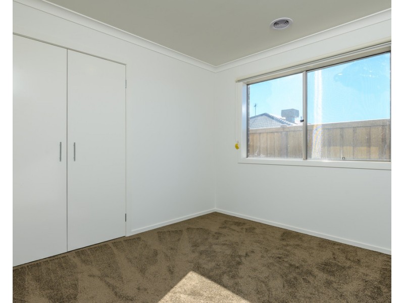 4 Sunbeam Street, Smythes Creek VIC 3351