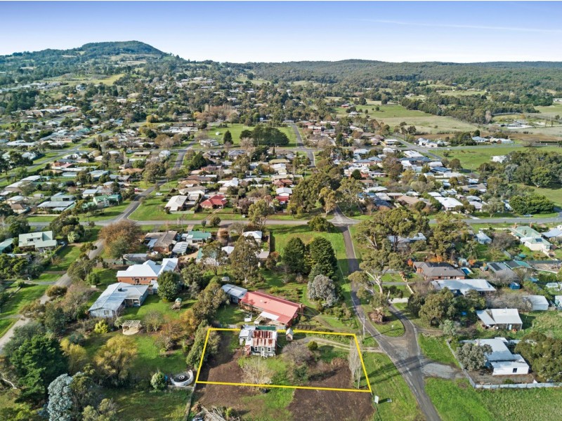 206 Nolan Street, Buninyong VIC 3357