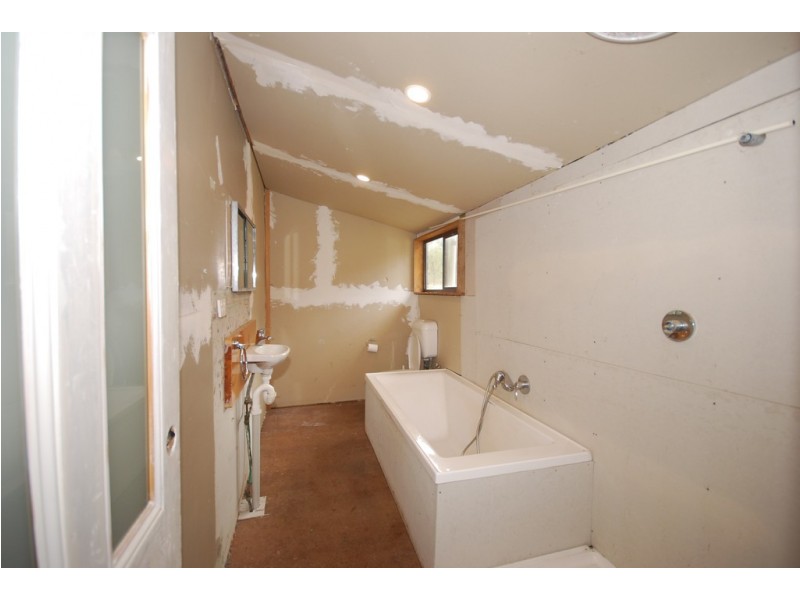 206 Nolan Street, Buninyong VIC 3357