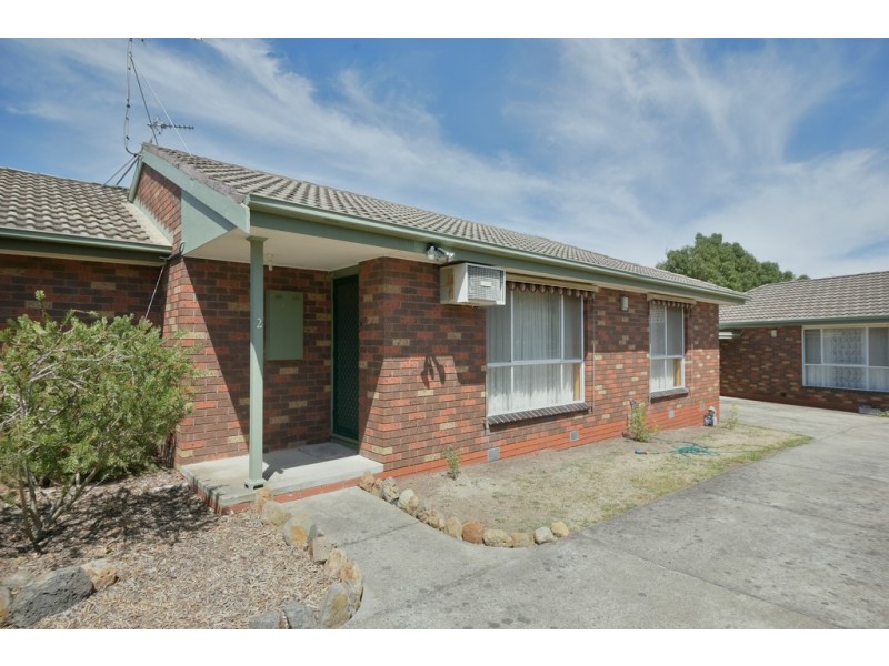 2/513 Ligar Street, Soldiers Hill VIC 3350
