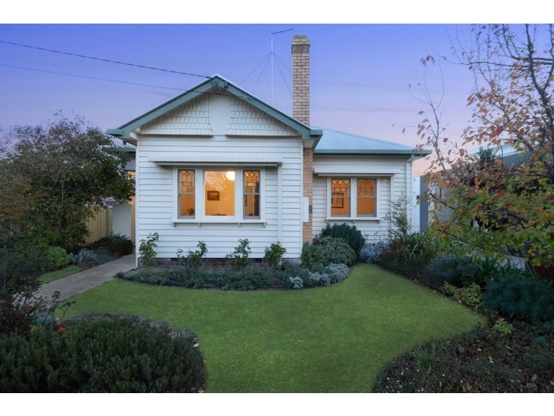 1313 Gregory Street, Lake Wendouree VIC 3350