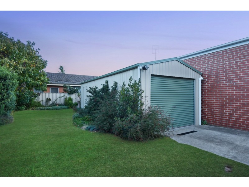 1313 Gregory Street, Lake Wendouree VIC 3350