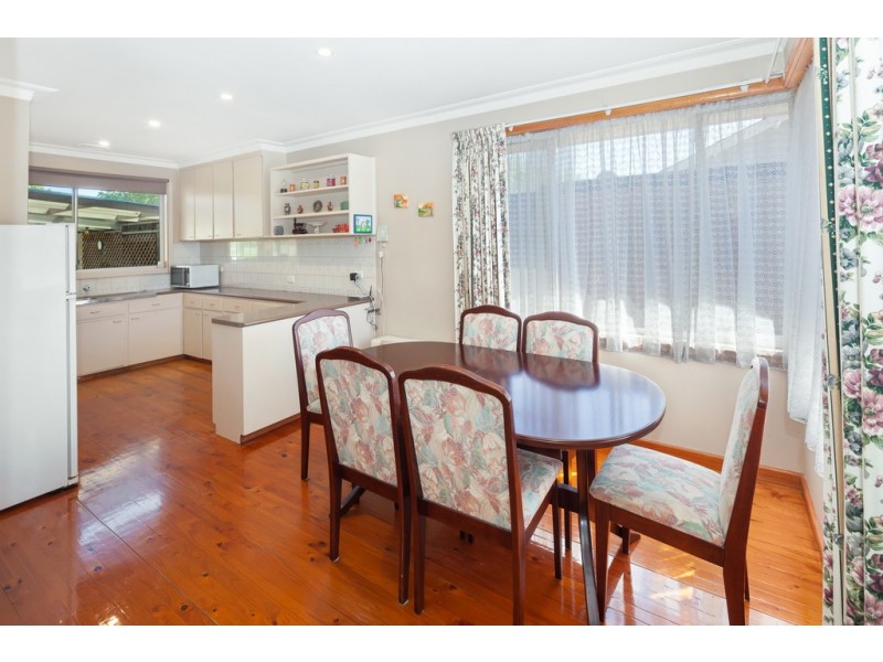 24 Vale Street, Alfredton VIC 3350