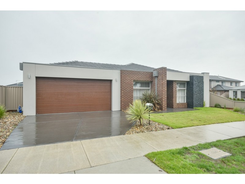 33 Portsea Street, Alfredton VIC 3350