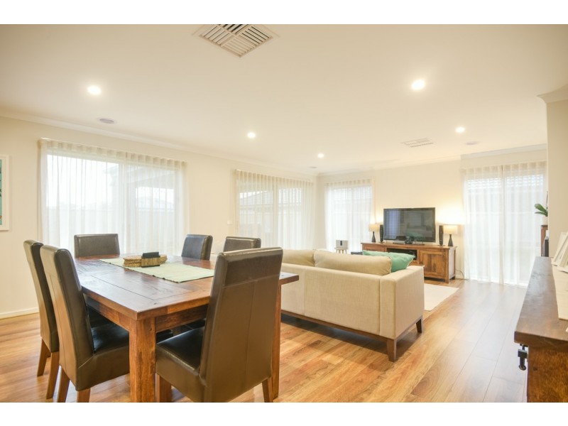 33 Portsea Street, Alfredton VIC 3350