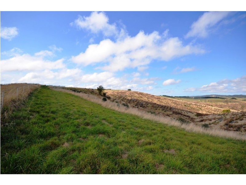 ‘Bravington’ 2035 Woorarra Road, Woorarra East VIC 3962