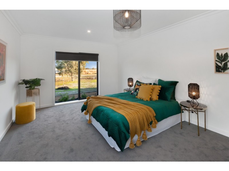 61 Albert Street, Clunes VIC 3370