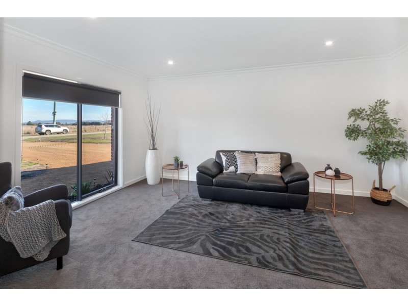 61 Albert Street, Clunes VIC 3370