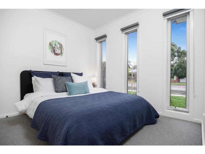 35 Bradby Avenue, Mount Clear VIC 3350