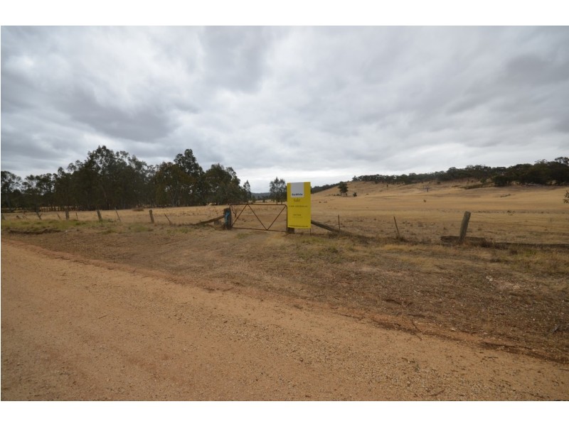 Lot 2 CA’s 3, 4, 4A and 4B Moonambel-Warrenmang Road, Moonambel VIC 3478