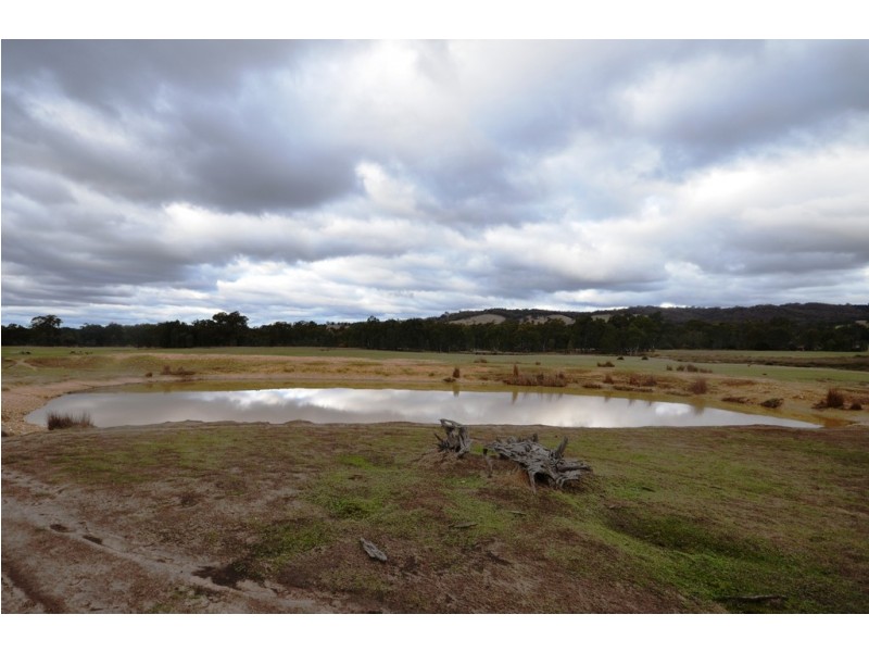 Lot 2 CA’s 3, 4, 4A and 4B Moonambel-Warrenmang Road, Moonambel VIC 3478