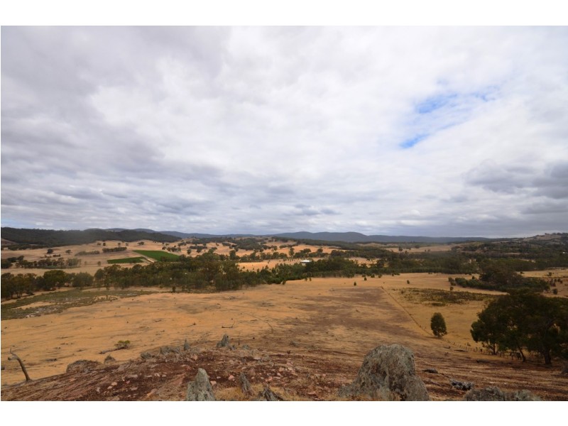 Lot 2 CA’s 3, 4, 4A and 4B Moonambel-Warrenmang Road, Moonambel VIC 3478