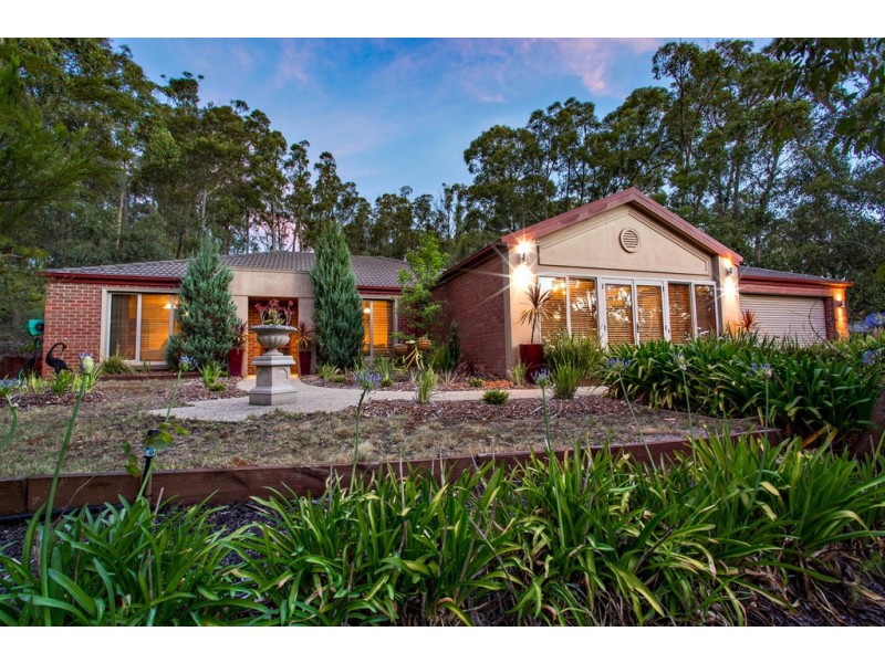 36 Timbertop Drive, Mount Helen VIC 3350