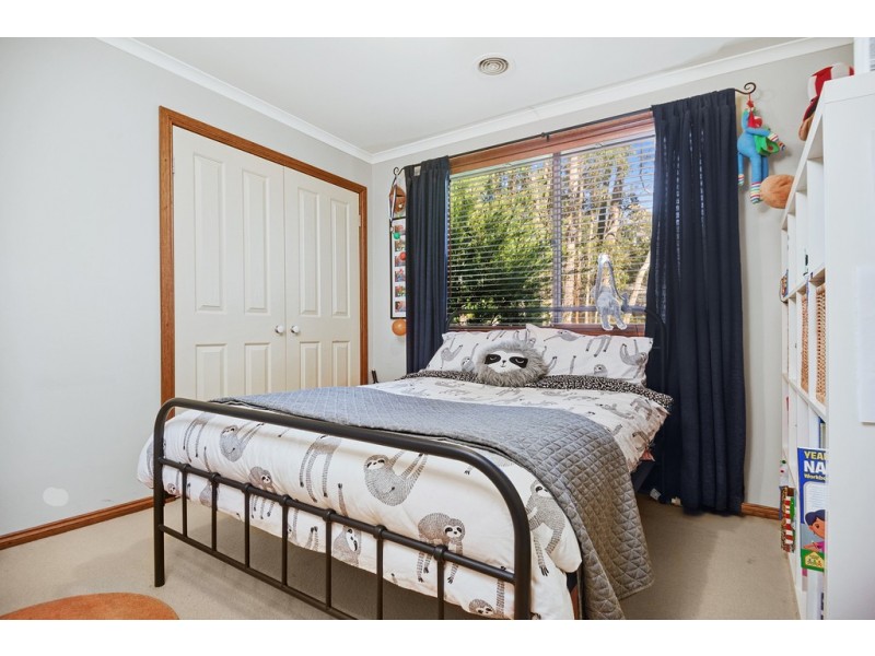 36 Timbertop Drive, Mount Helen VIC 3350