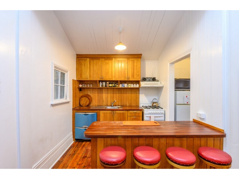 329 Armstrong Street North, Soldiers Hill VIC 3350