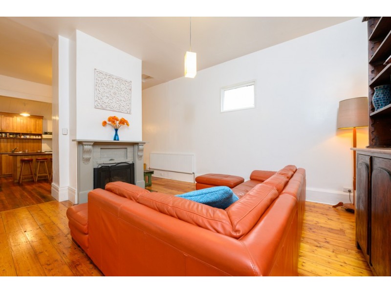 329 Armstrong Street North, Soldiers Hill VIC 3350