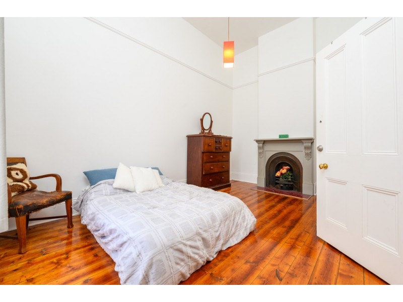 329 Armstrong Street North, Soldiers Hill VIC 3350