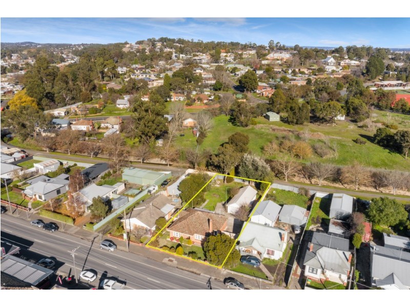 228 Main Road, Golden Point VIC 3350