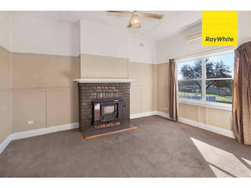 35 Cummins Street, Beaufort VIC 3373