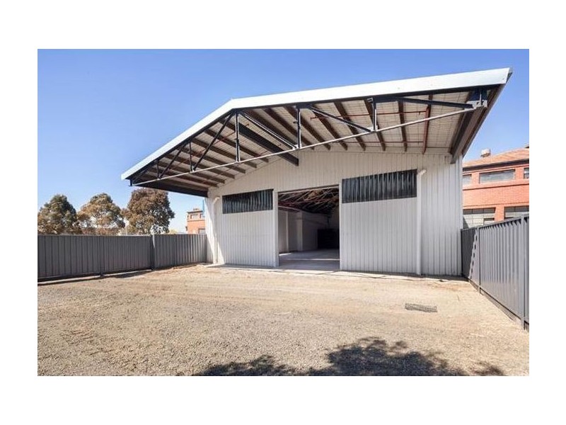 4/20 Elizabeth Street, Delacombe VIC 3356