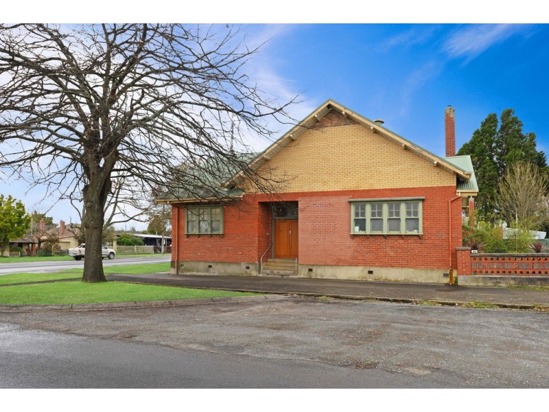 820 Armstrong Street North, Soldiers Hill VIC 3350