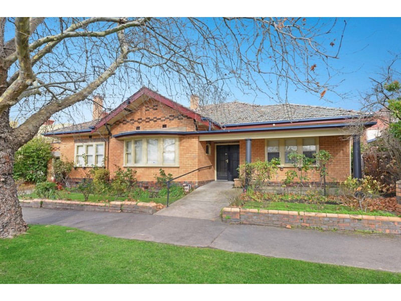 707 Mair St, Ballarat Central VIC 3350