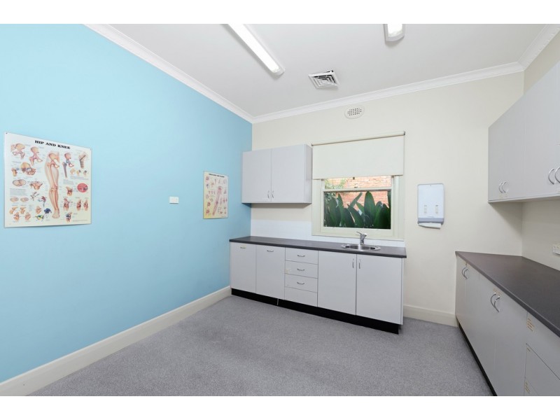 707 Mair St, Ballarat Central VIC 3350